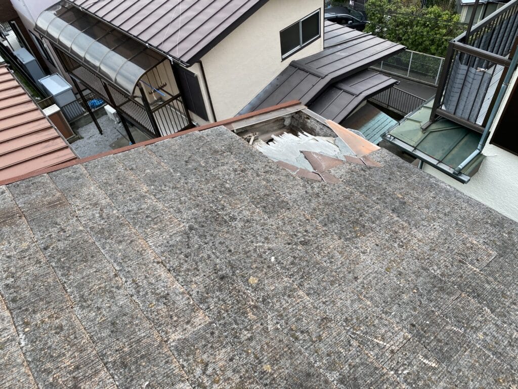 スレート屋根の割れを火災保険で修理する際の注意点