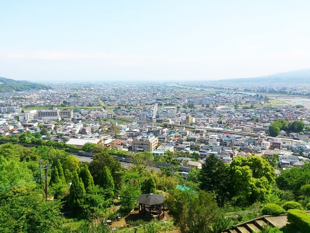 伊勢原市で屋根修理！業者選定の重要性とコツを徹底解説！