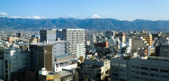 甲斐市で屋根修理の見積もりを依頼する際の注意点を徹底解説！