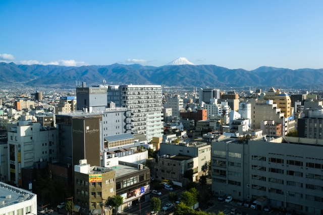 甲斐市で屋根修理の見積もりを依頼する際の注意点を徹底解説！