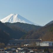 山梨県中央市で屋根修理を依頼する前に知っておくべきポイント
