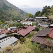 早川町で屋根修理！費用相場や信頼できる業者選びのポイントを解説！