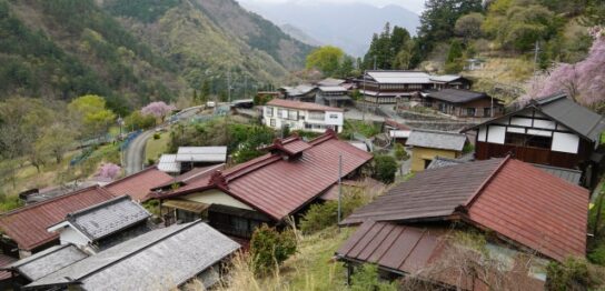 早川町で屋根修理！費用相場や信頼できる業者選びのポイントを解説！
