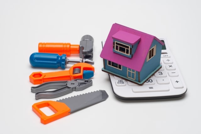 雨漏り修理の相場はどれくらい？部分補修から葺き替えまで徹底比較