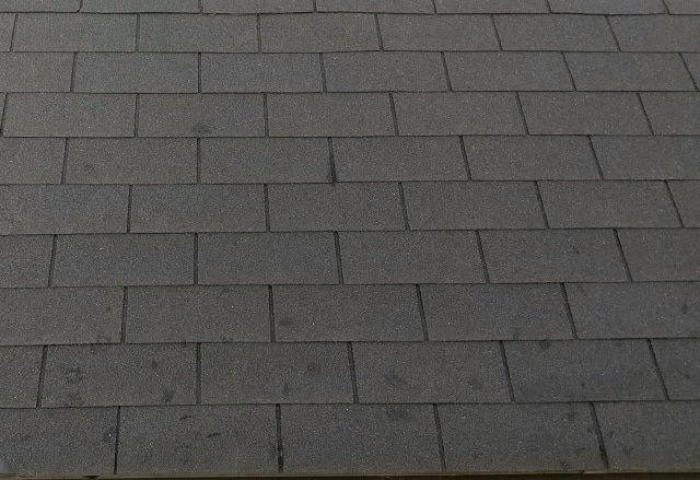 アスファルトシングル屋根とは？特徴からメリット・デメリット・注意点まで徹底解説！